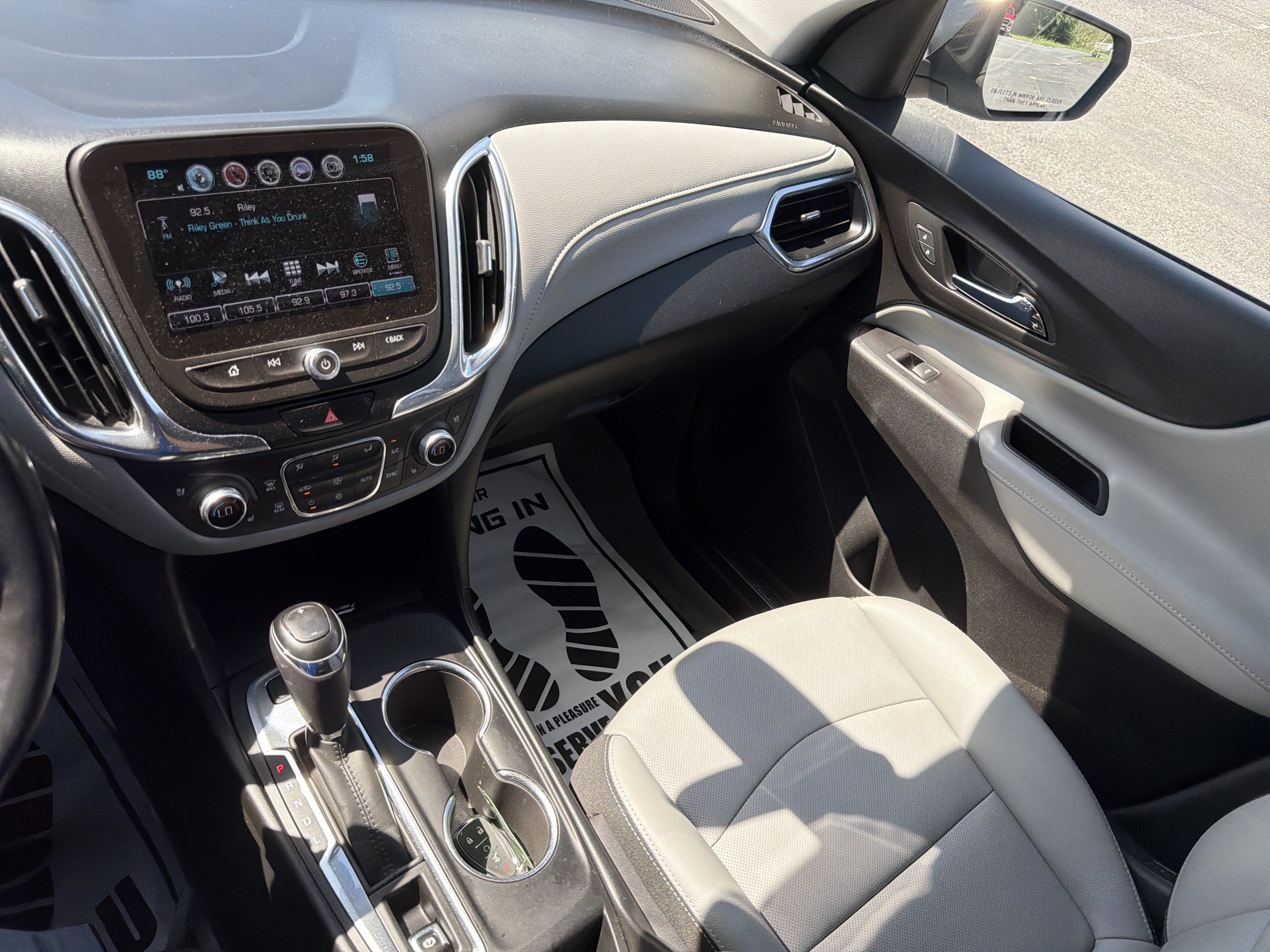Used 2018 Chevrolet Equinox Premier AWD/4WD image 22