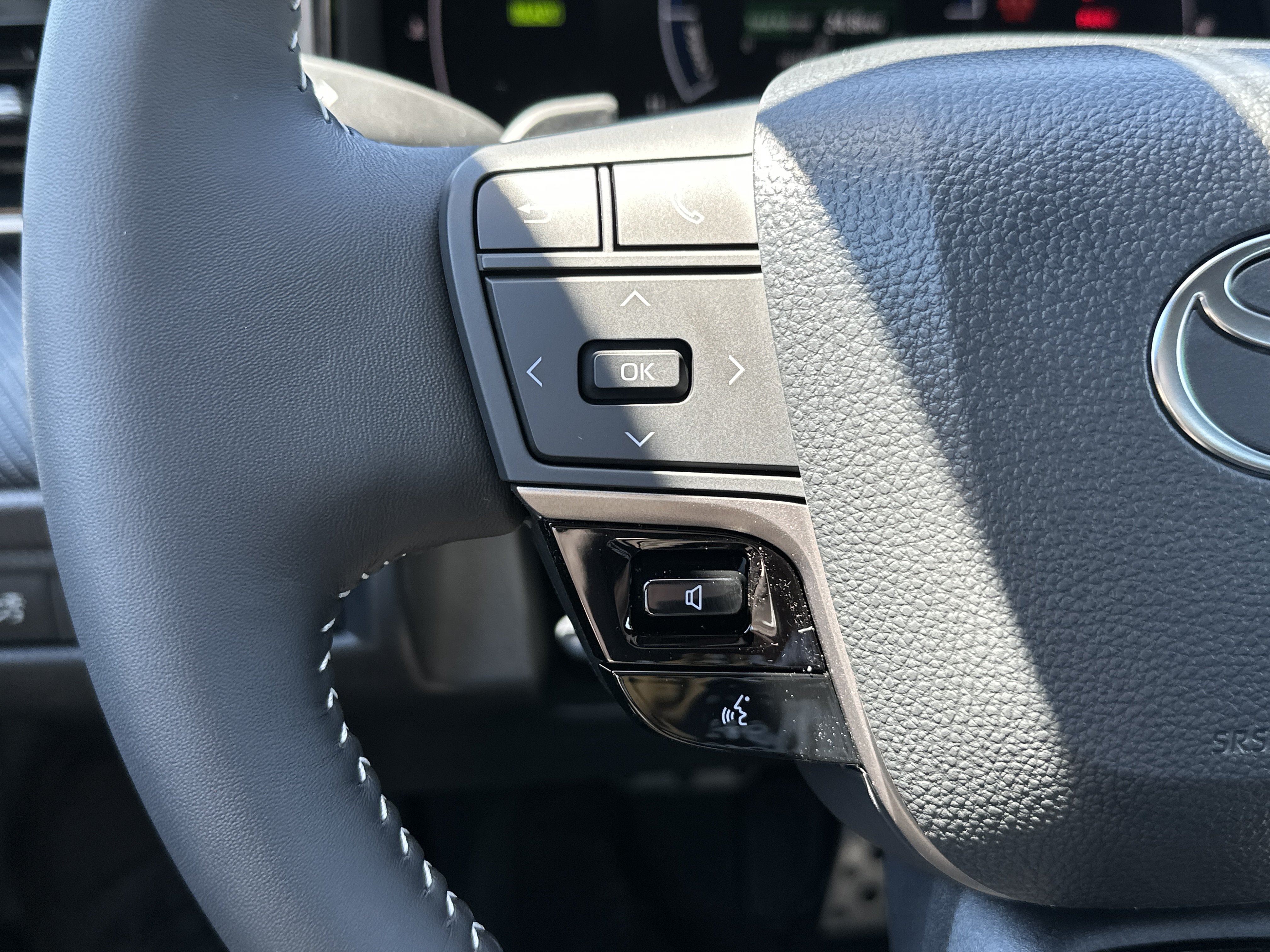 New 2026 Toyota Camry SE w/ Convenience Package FWD image 18