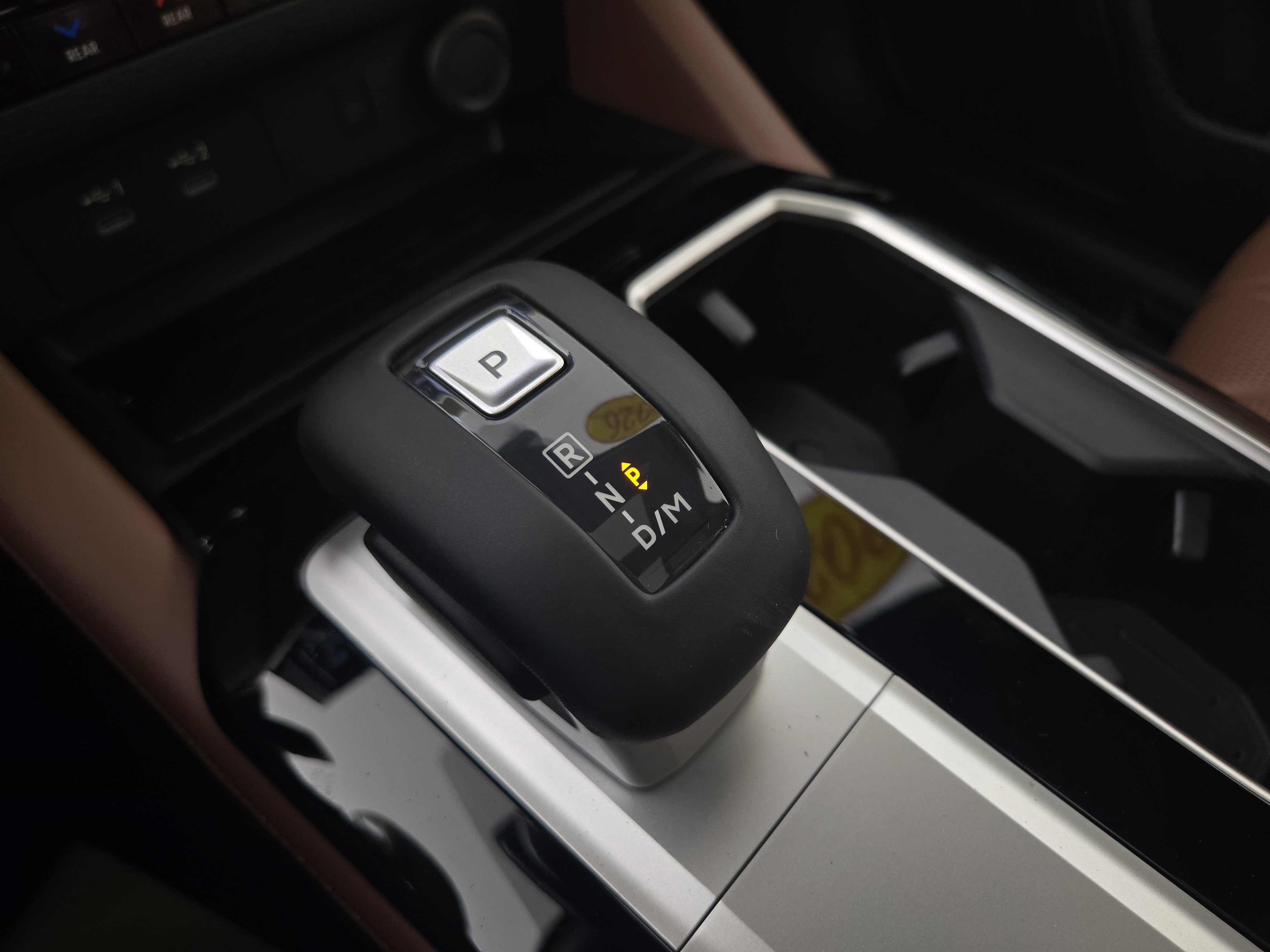 New 2026 Mitsubishi Outlander SEL image 24