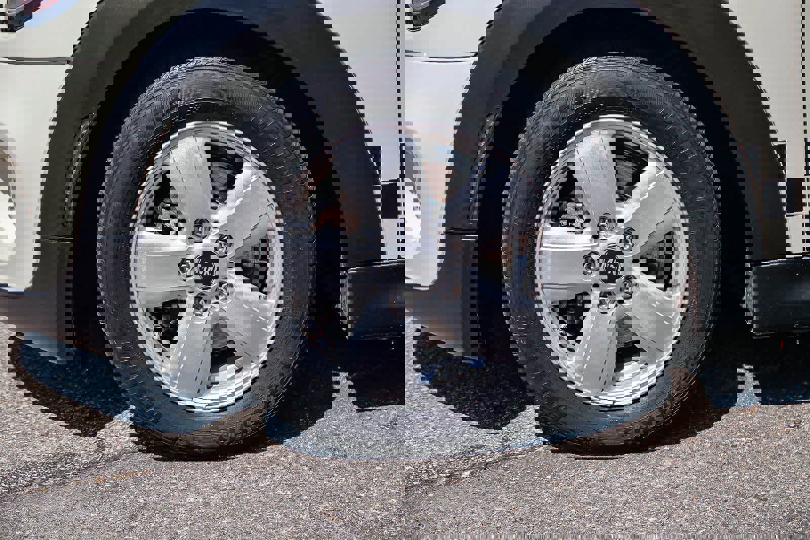 Used 2014 MINI Cooper 2-Door Hardtop image 9