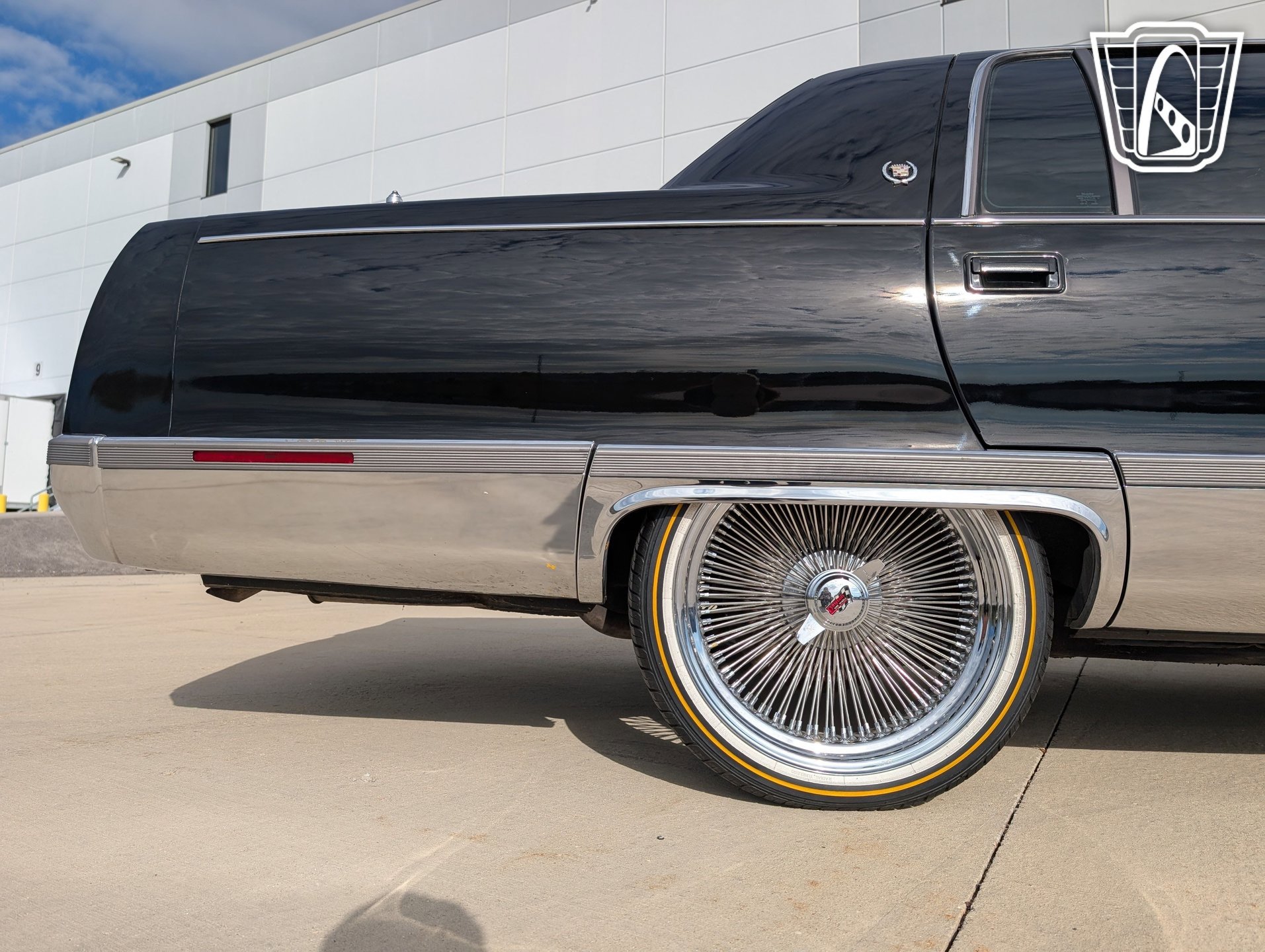 Used 1994 Cadillac Fleetwood Brougham image 37