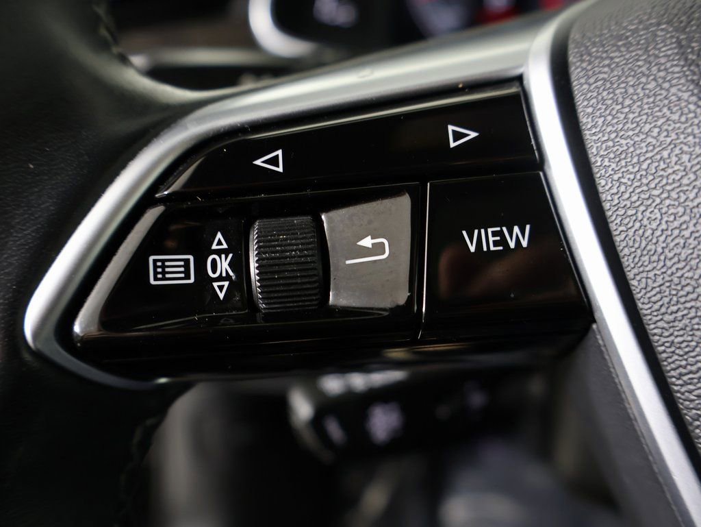 Used 2021 Audi A6 Premium Plus w/ Executive Package image 28