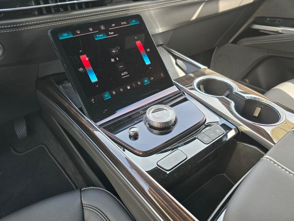 New 2026 Cadillac Escalade 4WD image 29
