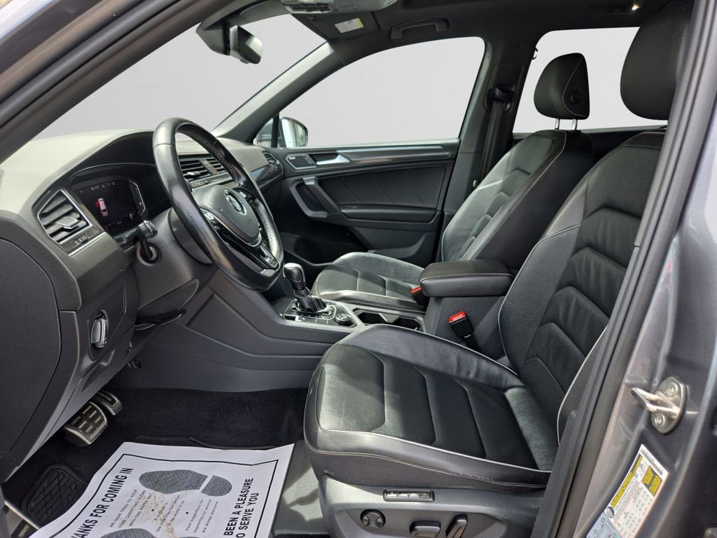 Used 2021 Volkswagen Tiguan SEL Premium R-Line AWD/4WD image 9
