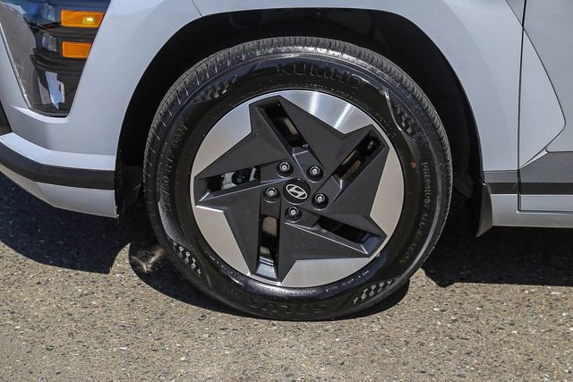 Certified 2024 Hyundai Kona SEL FWD image 11