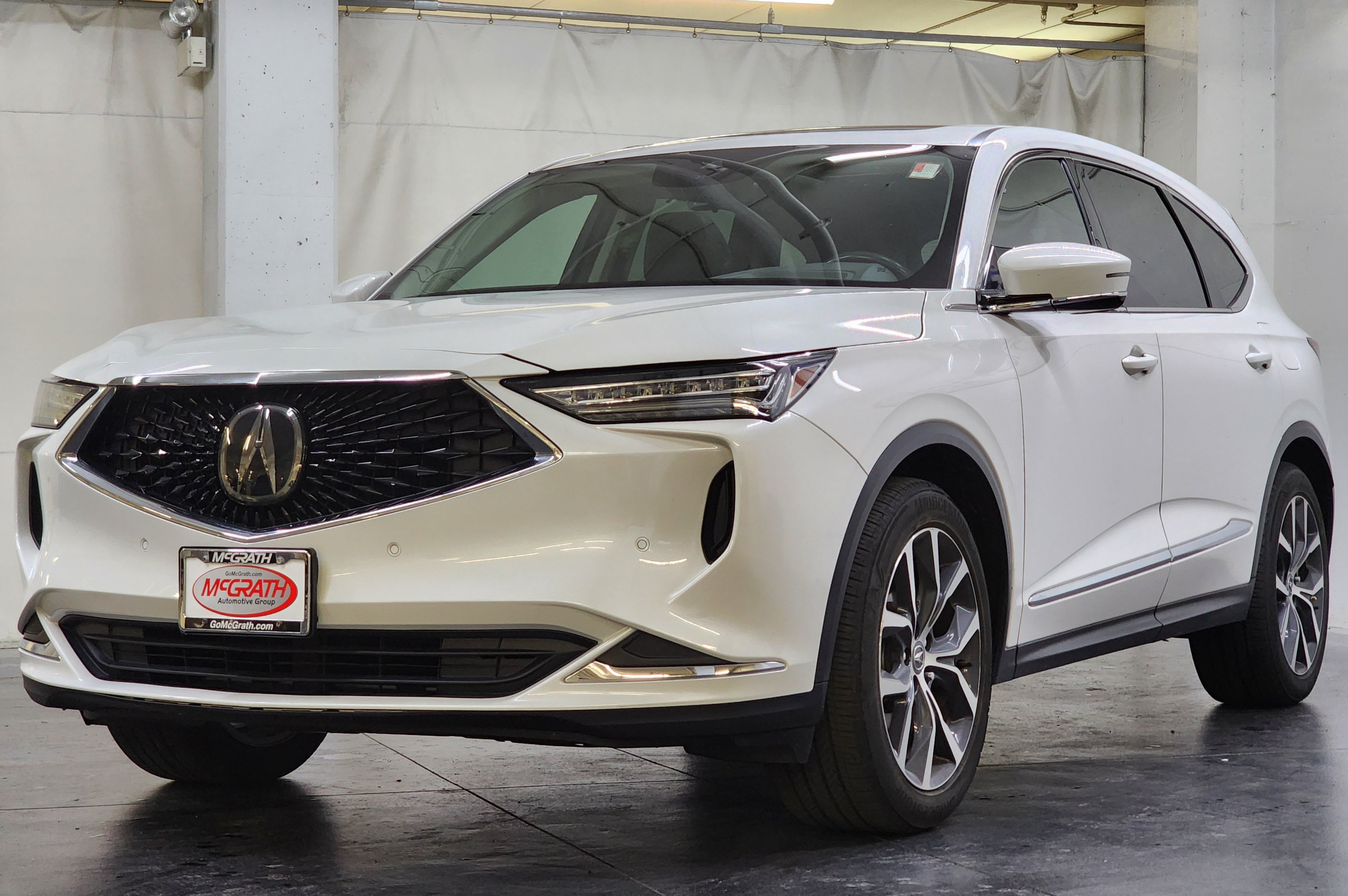 Certified 2023 Acura MDX w/ Technology Package AWD/4WD image 12