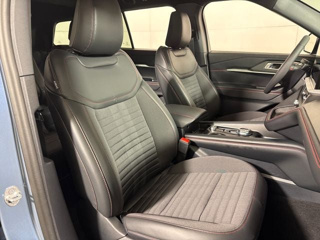 New 2026 Ford Explorer ST-Line AWD/4WD image 14