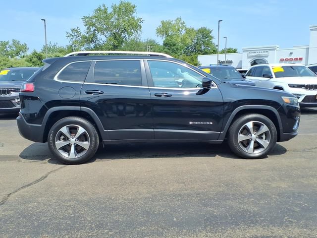 Certified 2021 Jeep Cherokee Limited w/ Elite Package AWD/4WD image 4