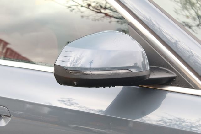 Used 2025 BMW X1 xDrive28i w/ Premium Package image 12