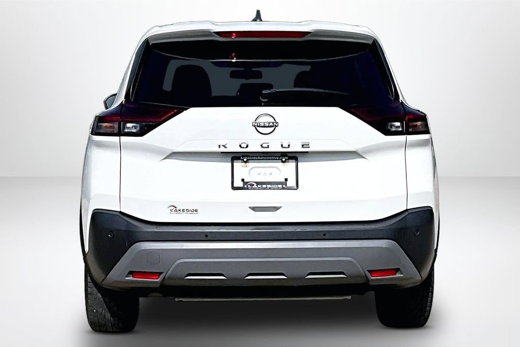 Used 2023 Nissan Rogue S FWD image 6