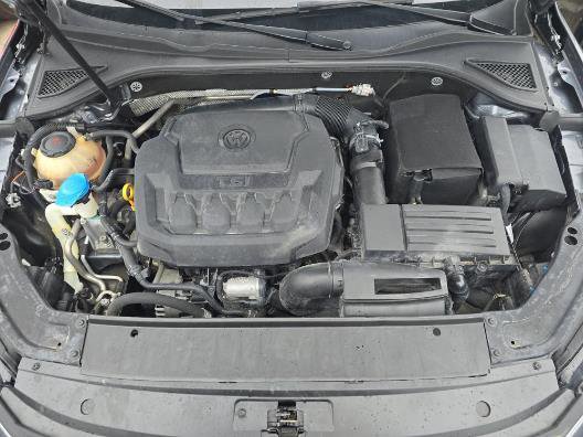 Used 2018 Volkswagen Passat 2.0T SE FWD image 15
