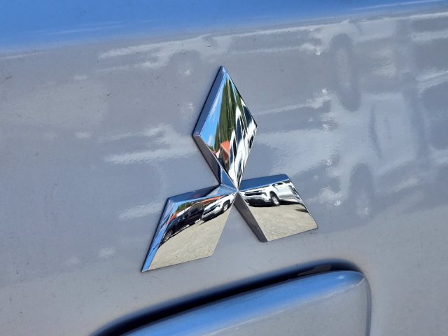 Used 2024 Mitsubishi Mirage ES FWD image 17