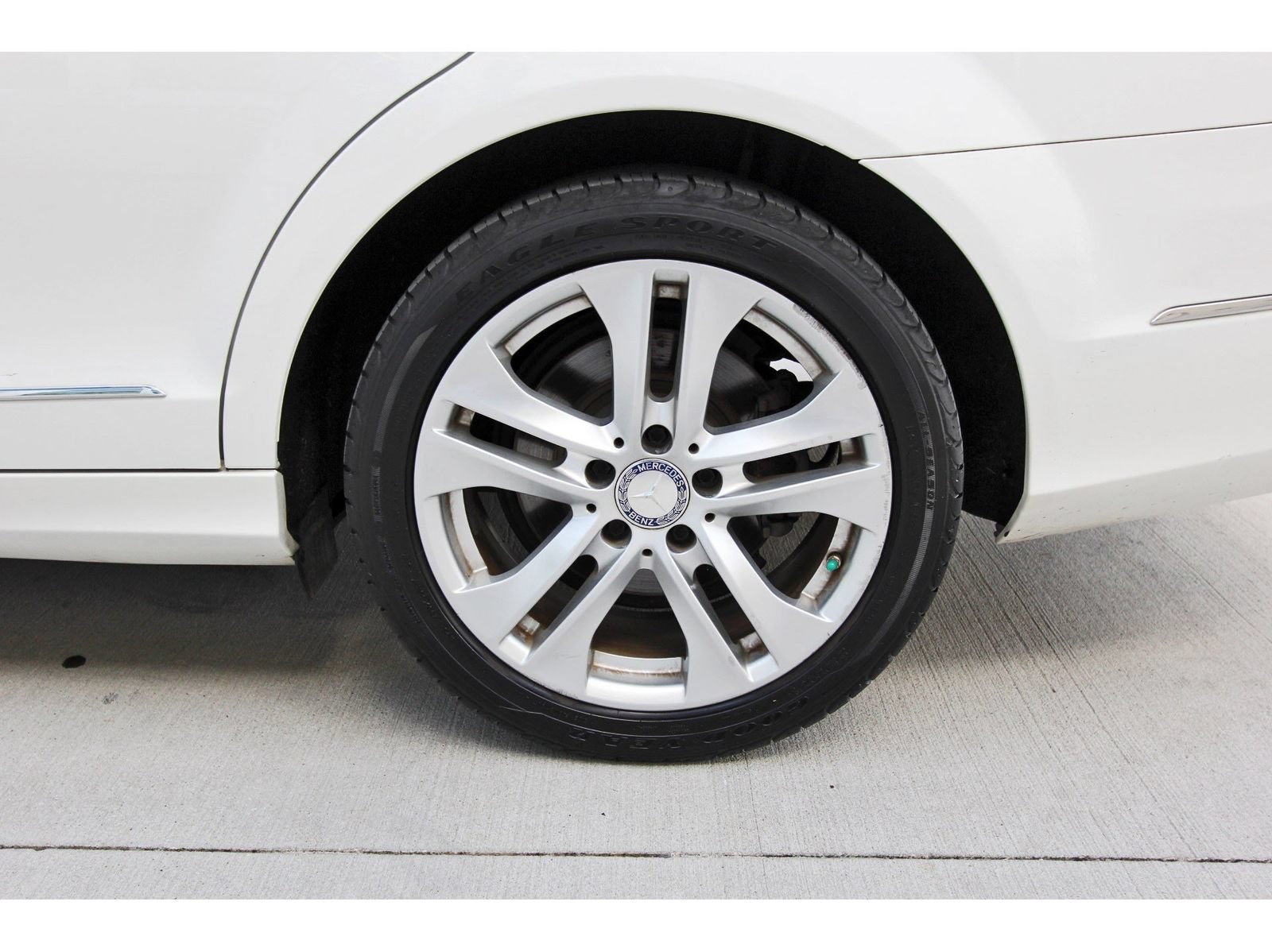 Used 2013 Mercedes-Benz C 250 Sedan image 31