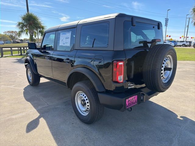 New 2025 Ford Bronco 4-Door image 5