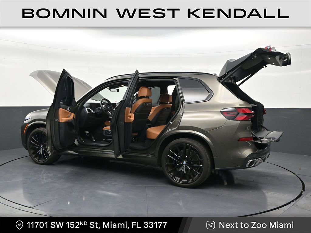 Used 2025 BMW X5 M60i image 31