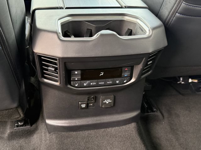 Used 2025 Toyota Sequoia Platinum AWD/4WD image 24