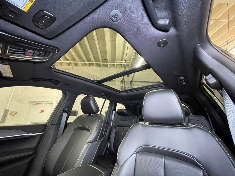 New 2024 Jeep Grand Cherokee Limited 4xe w/ Luxury Tech Group II image 26