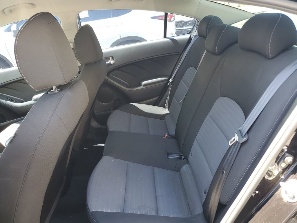 Used 2017 Kia Forte S FWD image 12
