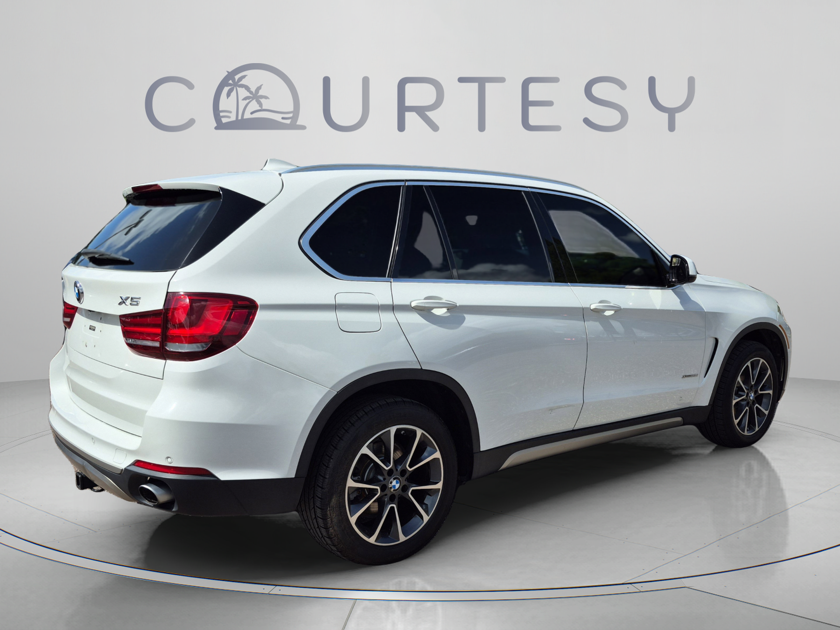 Used 2017 BMW X5 xDrive35i AWD/4WD image 5