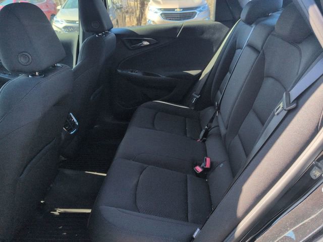 Used 2021 Chevrolet Malibu LT image 25