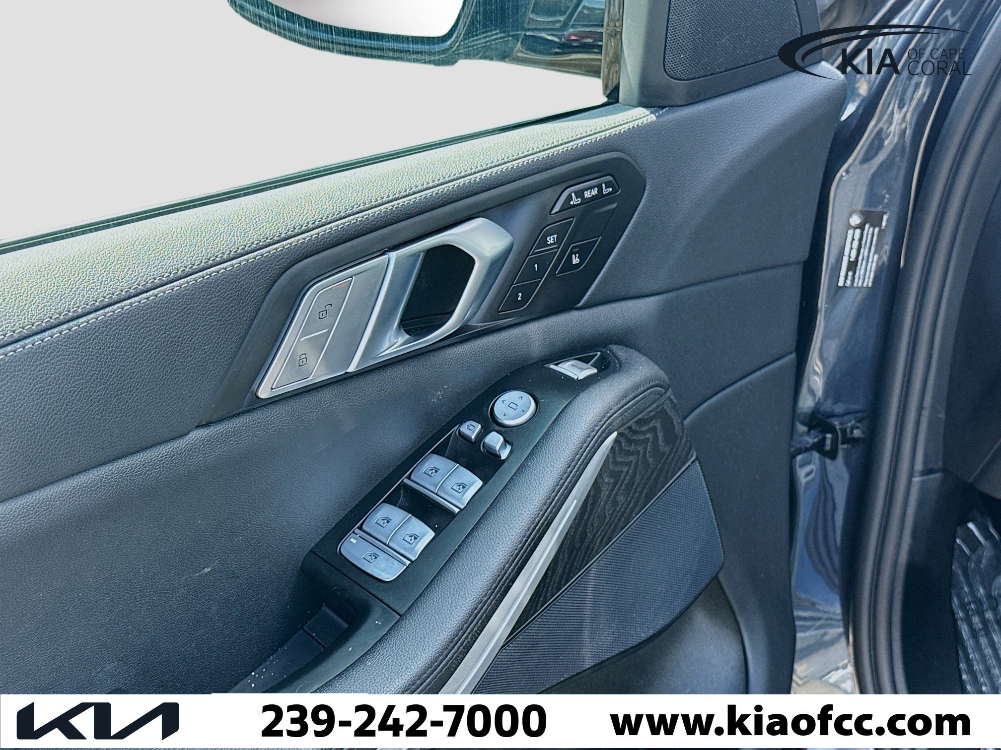 Used 2022 BMW X7 xDrive40i image 24