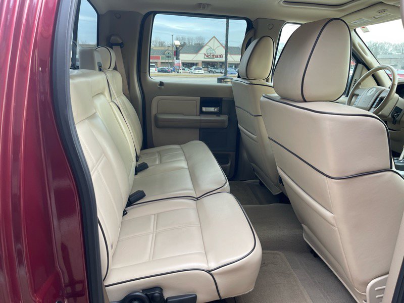 Used 2006 Lincoln Mark LT 4x4 image 42