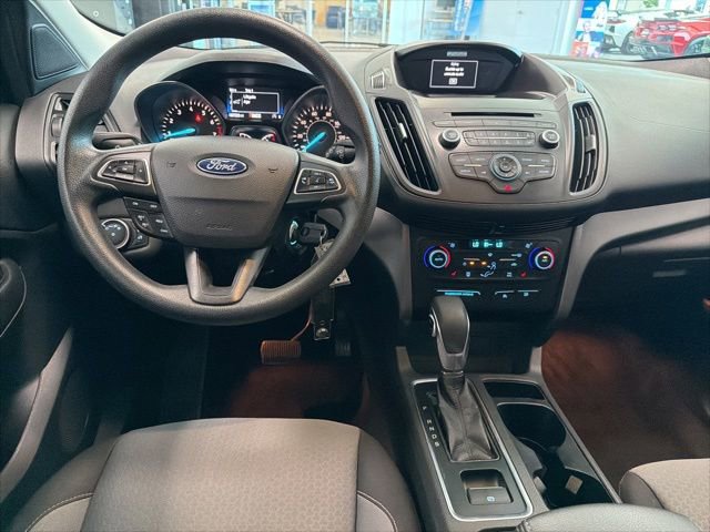 Used 2018 Ford Escape SE image 24