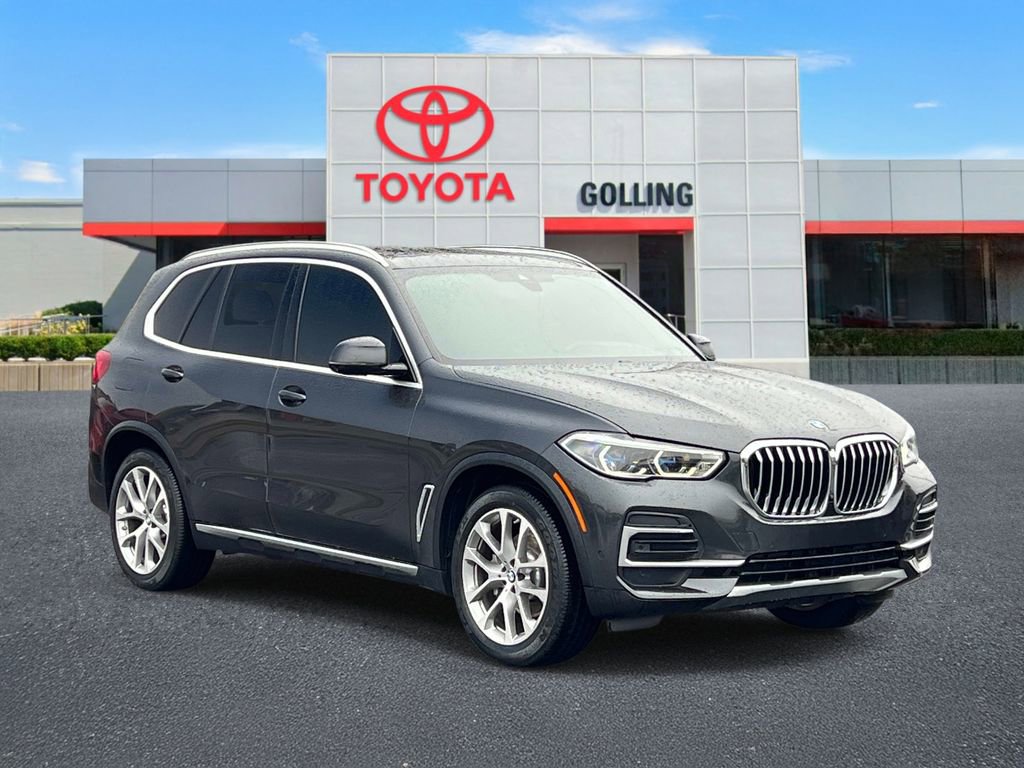 Used 2022 BMW X5 xDrive40i w/ Executive Package image 6