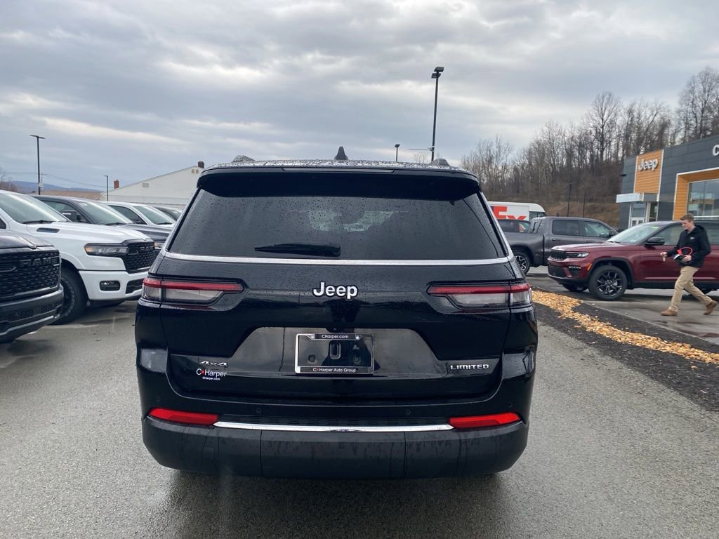 Used 2023 Jeep Grand Cherokee L Limited image 3
