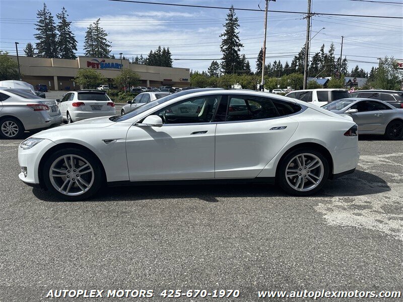 Used 2013 Tesla Model S RWD image 4
