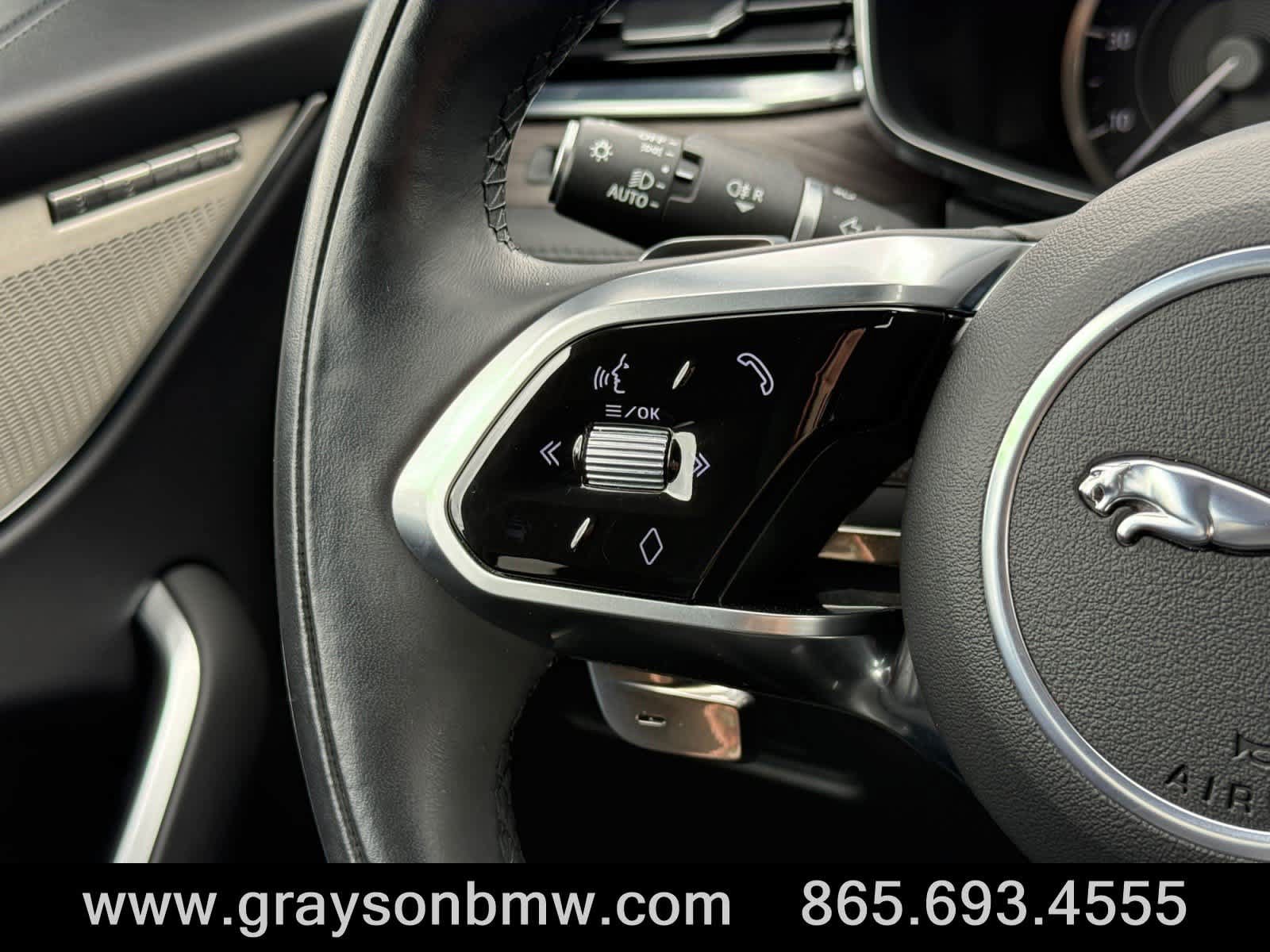 Used 2023 Jaguar F-PACE S AWD/4WD image 21