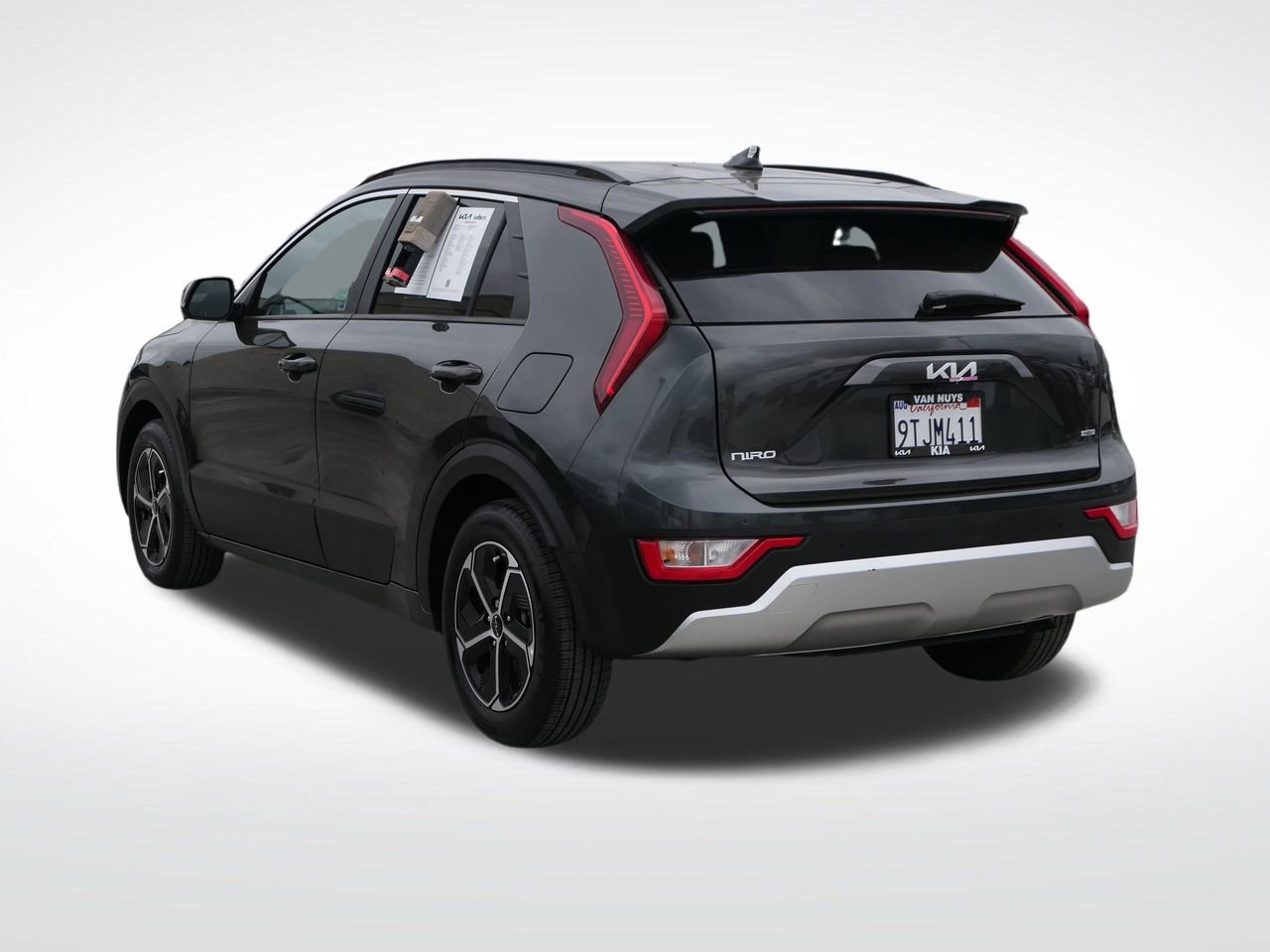 Certified 2025 Kia Niro EX image 7