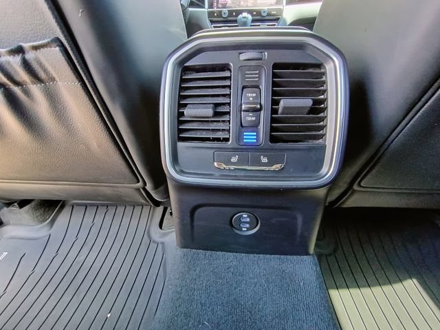 Used 2022 Porsche Macan AWD/4WD image 75