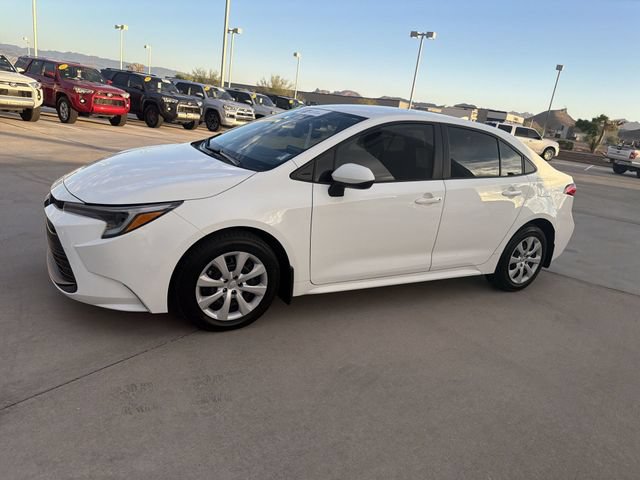 Certified 2025 Toyota Corolla LE FWD image 8