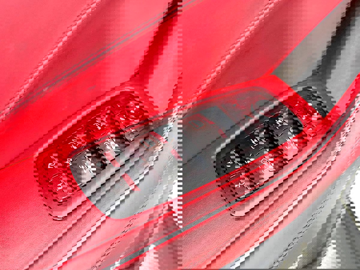 Used 2017 Maserati Levante S image 17