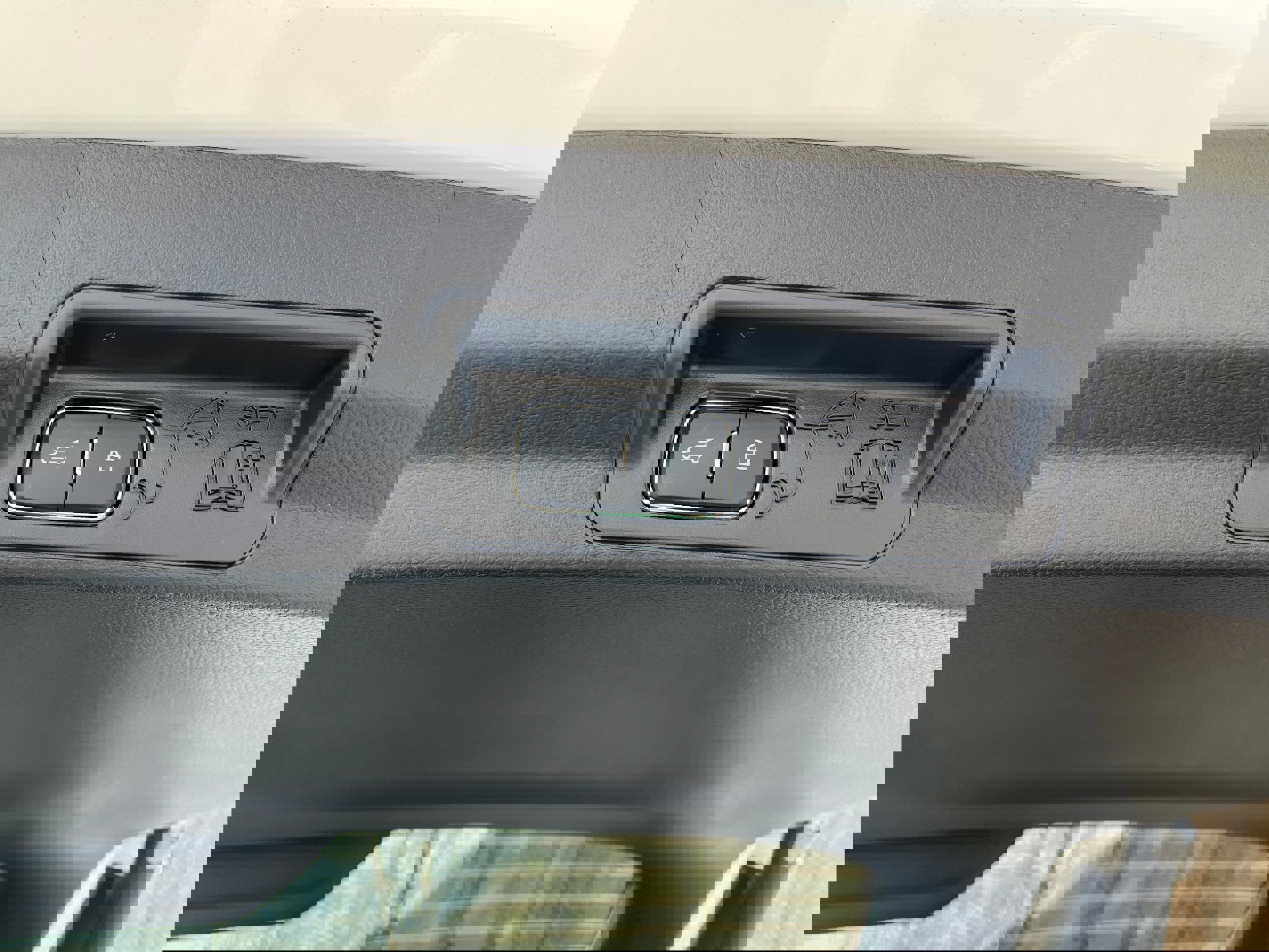 New 2026 Ford Explorer ST-Line image 11