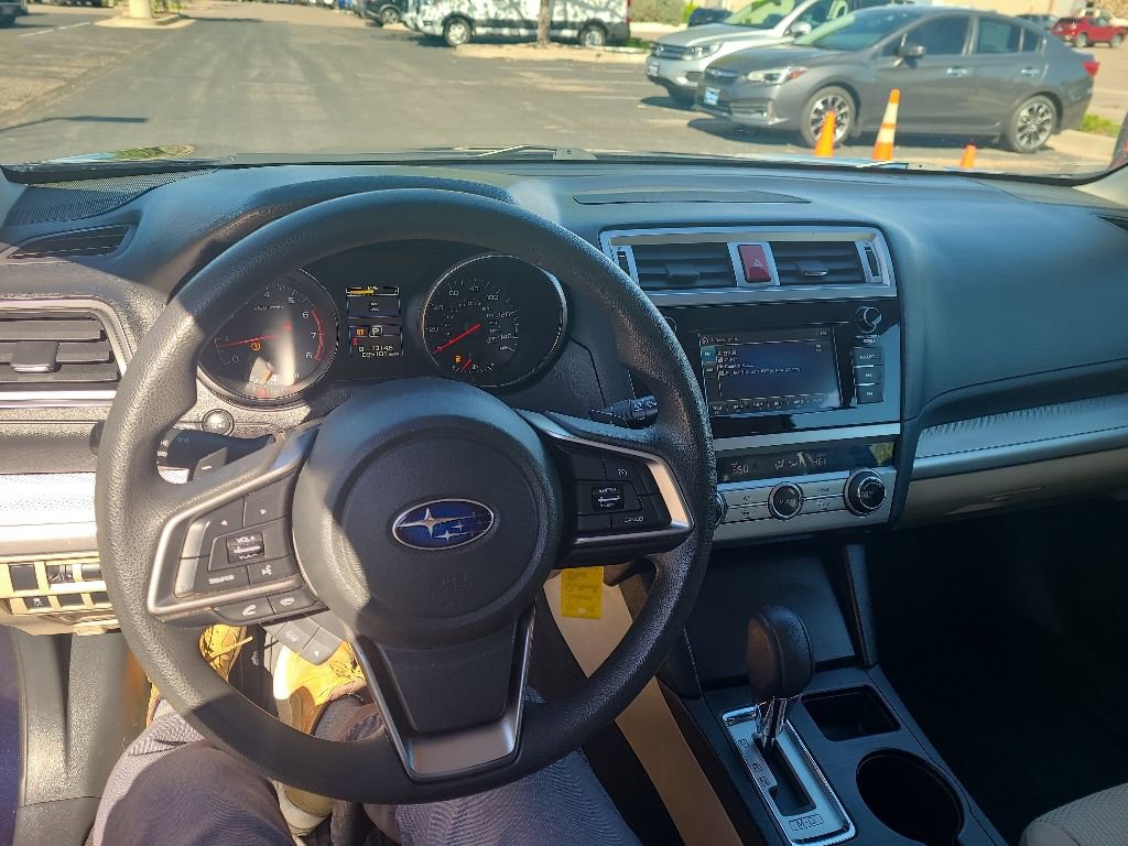 Used 2018 Subaru Outback 2.5i AWD/4WD image 22