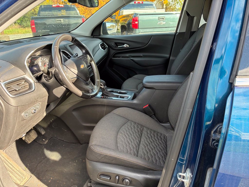 Used 2020 Chevrolet Equinox LT AWD/4WD image 10