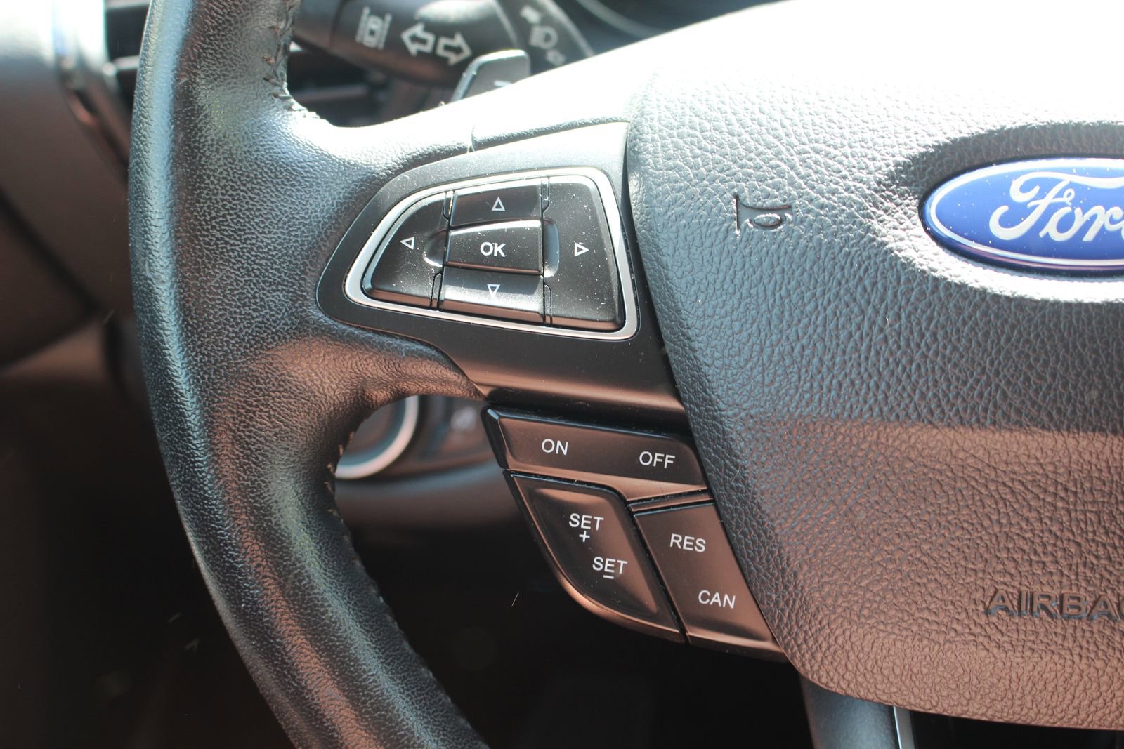 Used 2017 Ford Escape Titanium w/ Equipment Group 301A image 20