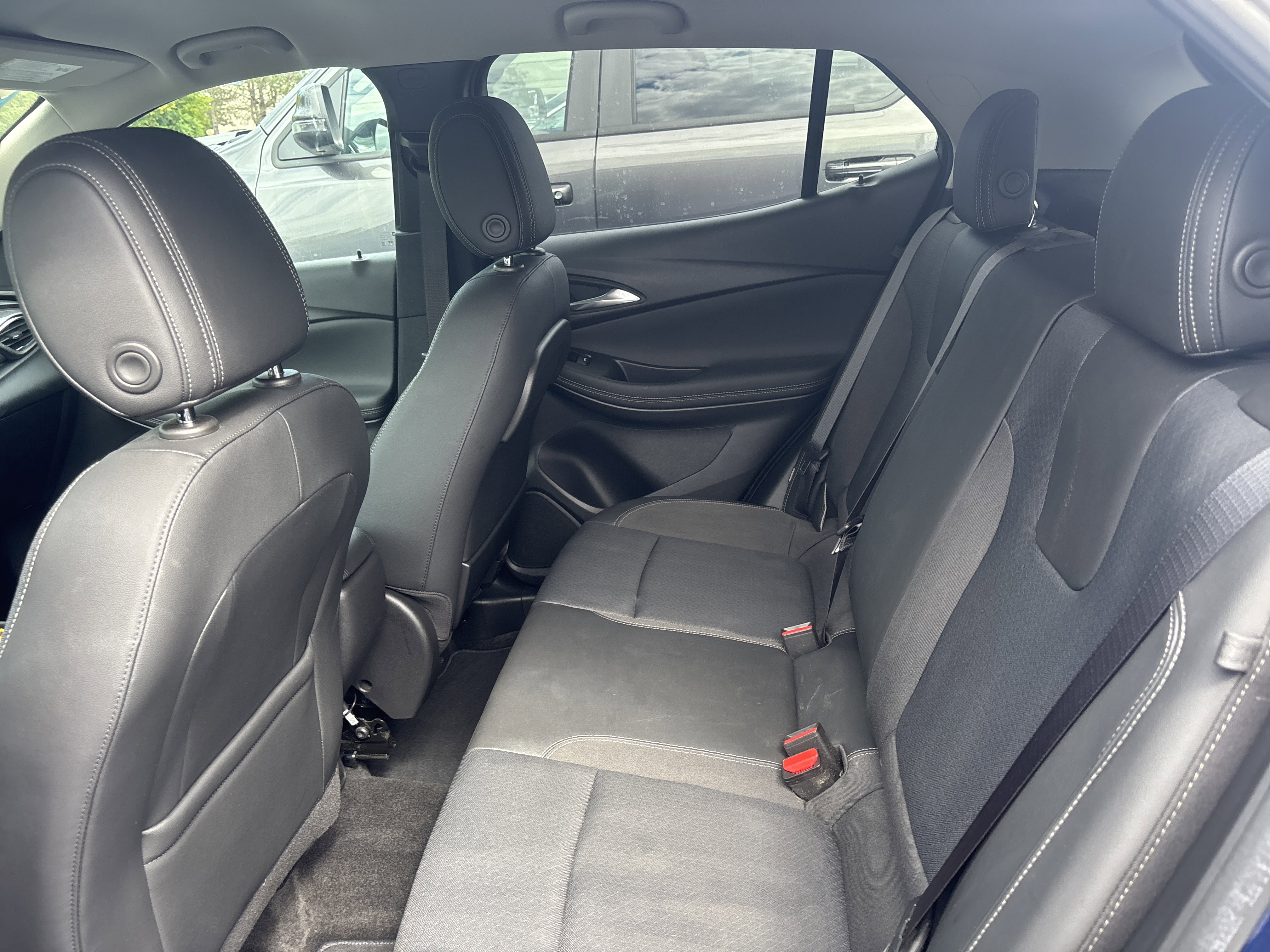 Used 2022 Buick Encore GX Preferred image 7