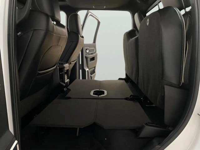Used 2025 RAM 2500 Laramie AWD/4WD image 51