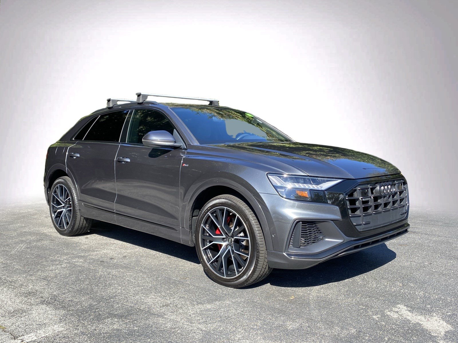 Used 2021 Audi Q8 Premium Plus AWD/4WD image 2