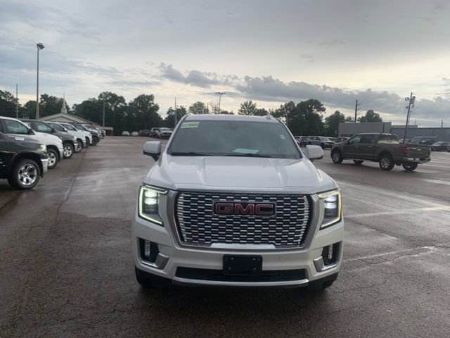 Used 2021 GMC Yukon Denali AWD/4WD image 2