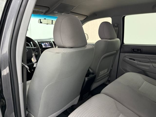 Used 2015 Toyota Tacoma PreRunner w/ SR5 Package RWD image 29