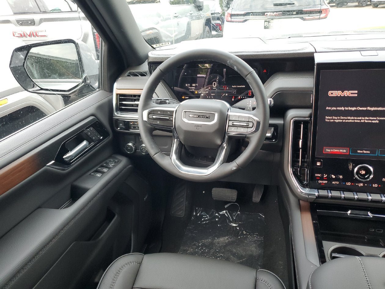 New 2026 GMC Yukon XL Denali RWD image 13