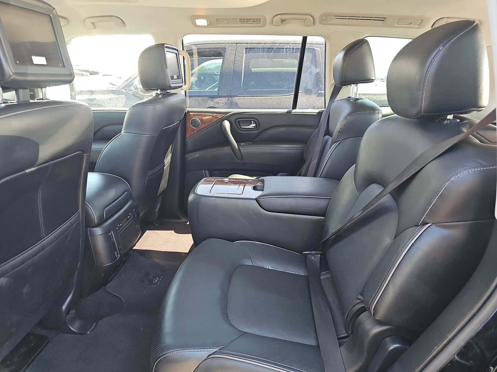 Used 2018 INFINITI QX80 2WD w/ Driver Assistance Package image 11