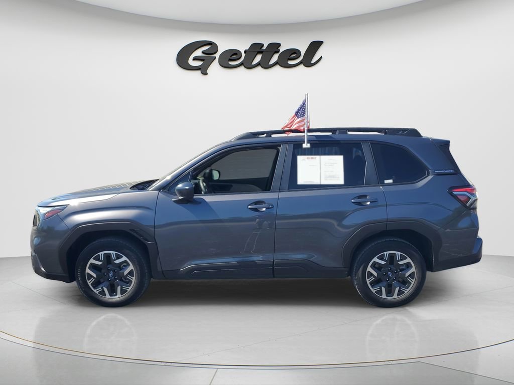 Used 2025 Subaru Forester AWD/4WD image 8