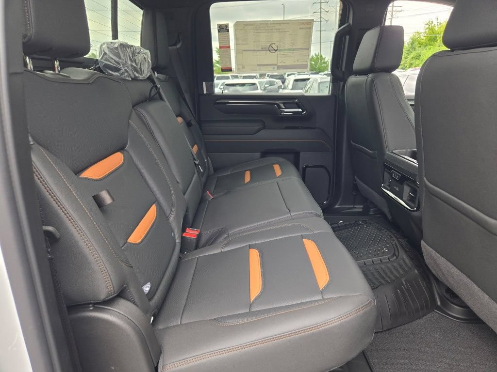 New 2026 GMC Sierra 2500 AT4 w/ AT4 Premium Plus Package AWD/4WD image 24