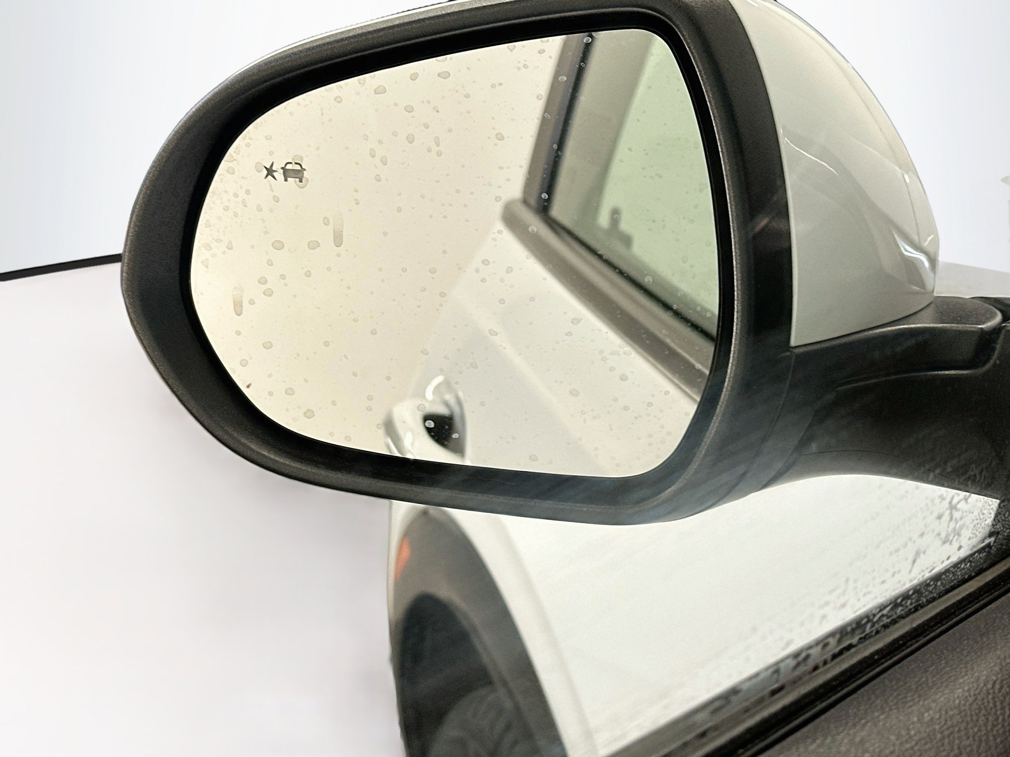Used 2024 Buick Encore GX Sport Touring AWD/4WD image 16