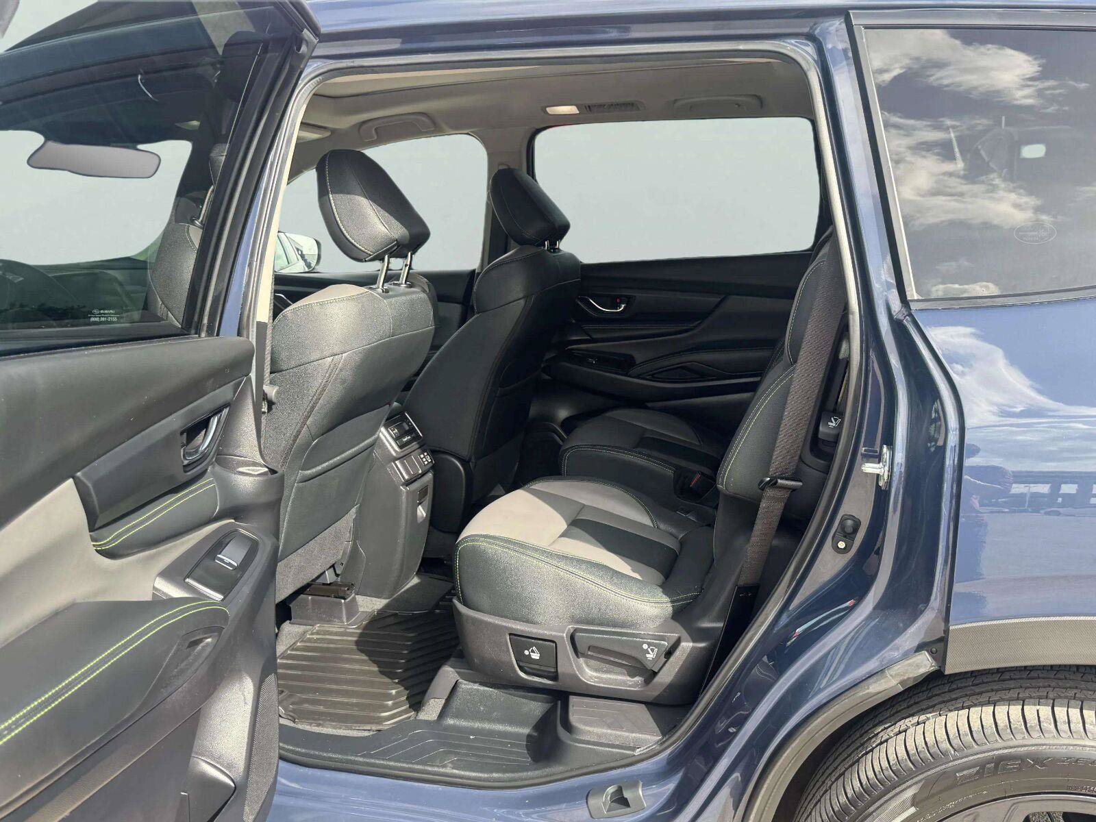Used 2025 Subaru Ascent Onyx Edition AWD/4WD image 39
